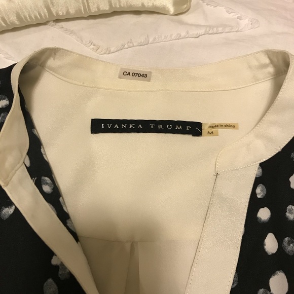Ivanka Trump Blouse - Picture 3 of 4